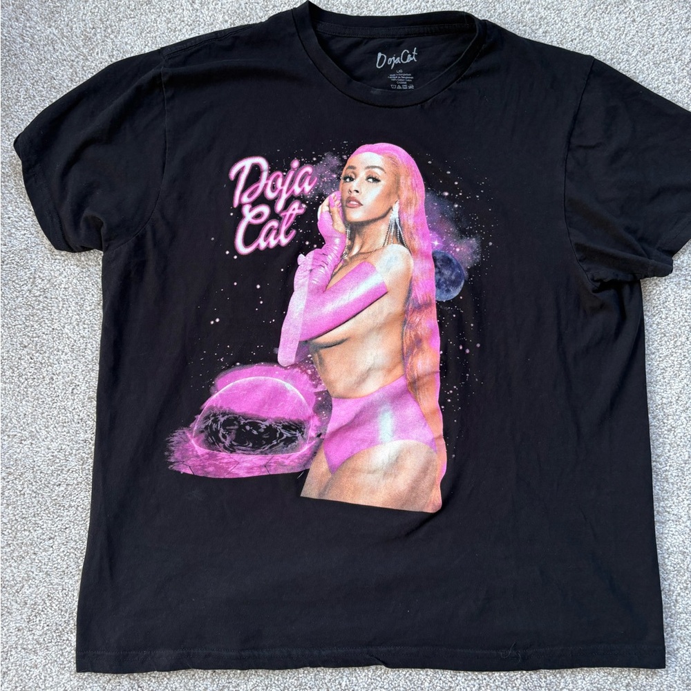 Doja cat graphic t-shirt